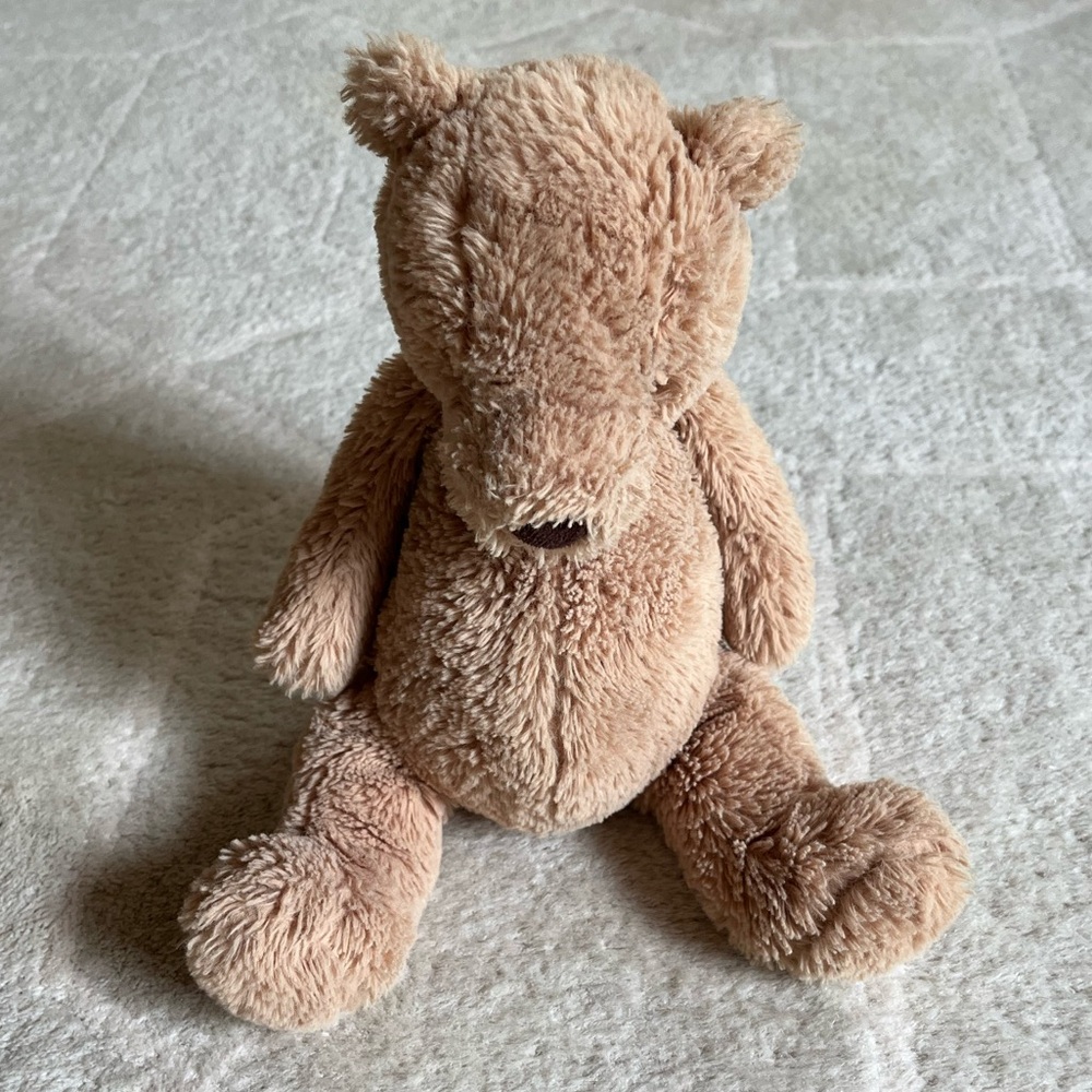 Jellycat Bashful Honey Bear